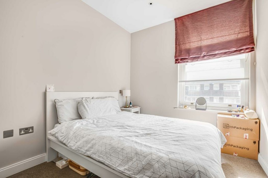 available-fulham-road-452-view-6