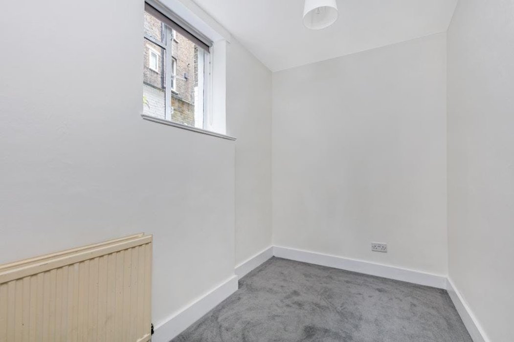 to-let-4-finborough-road-596-view-8