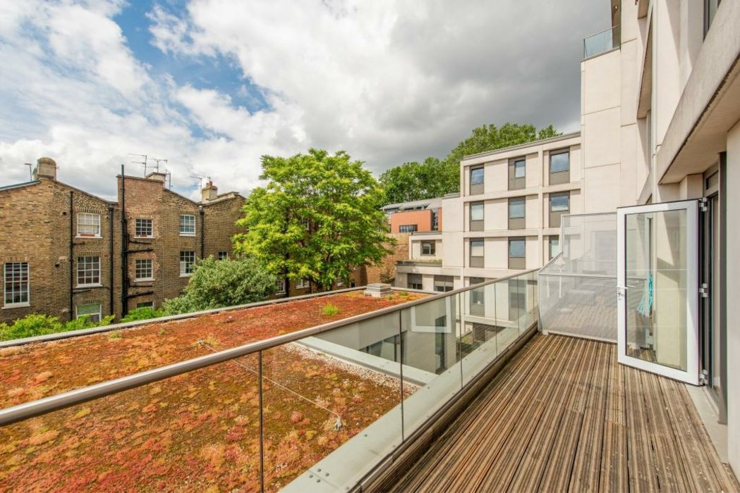 available-goswell-road-606-view-4