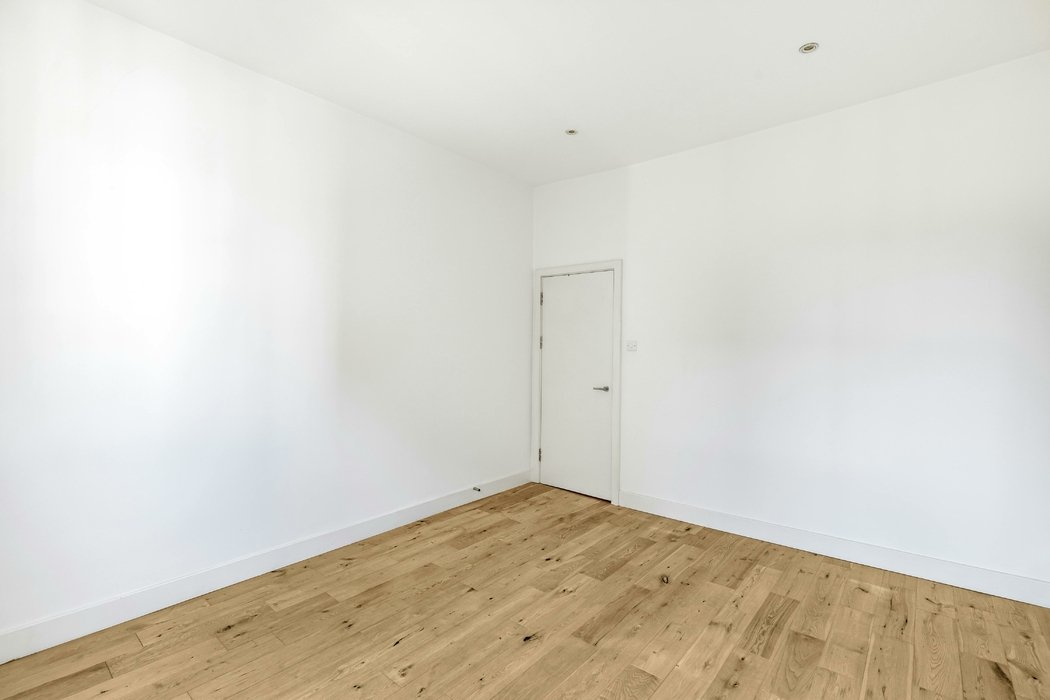 for-sale-flat-3-621-view-3