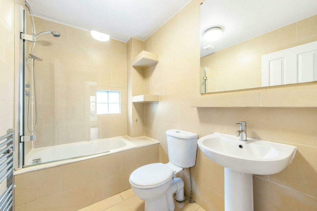 for-sale-caledonian-road-623-view-8