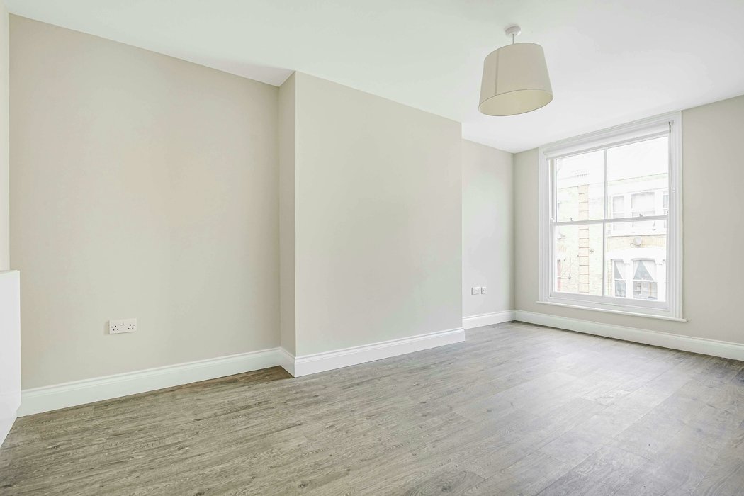 for-sale-putney-high-street-624-view-3