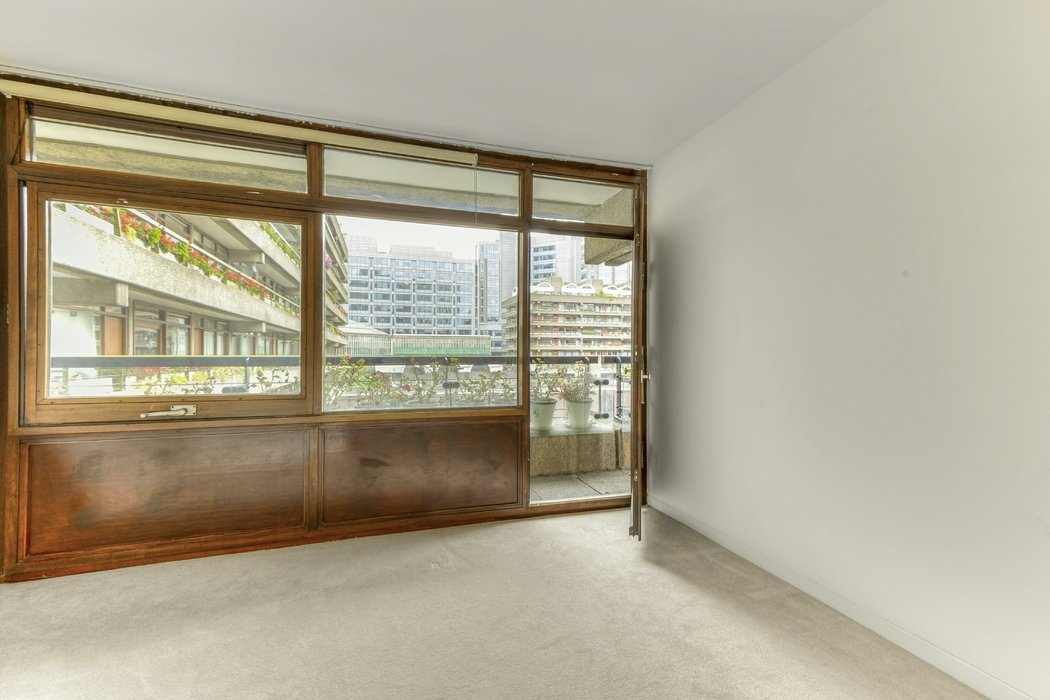 for-sale-andrewes-house-647-view-11