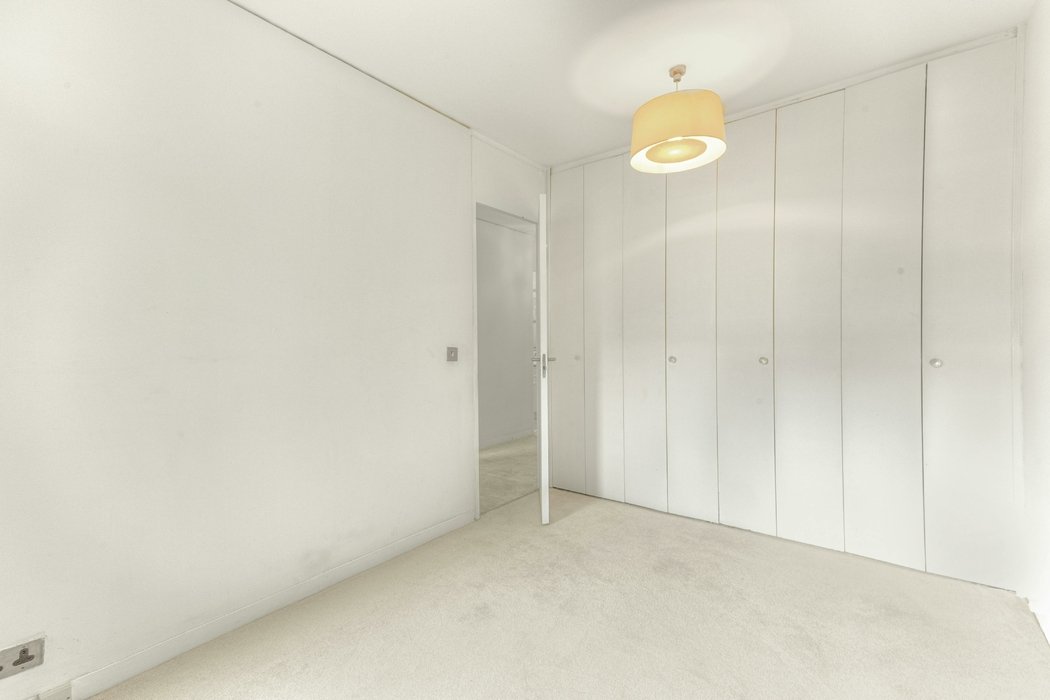for-sale-andrewes-house-647-view-13