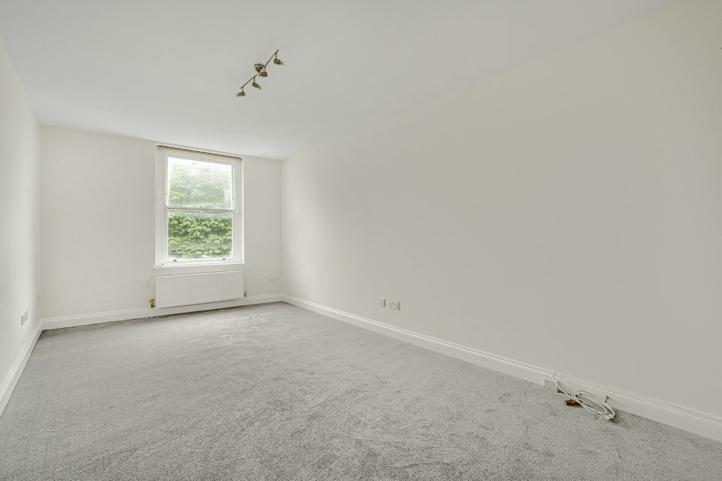 for-sale-salusbury-road-649-view-5