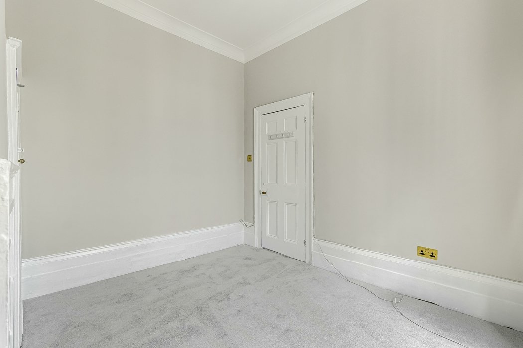 for-sale-bunhill-row-652-view-7