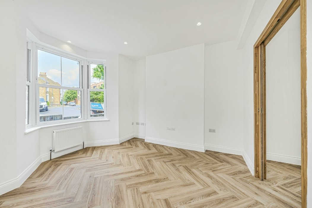 for-sale-frobisher-street-654-view-2
