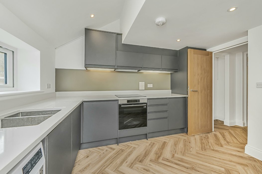 for-sale-frobisher-street-654-view-1
