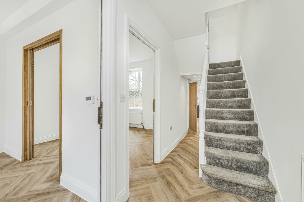 for-sale-frobisher-street-654-view-17