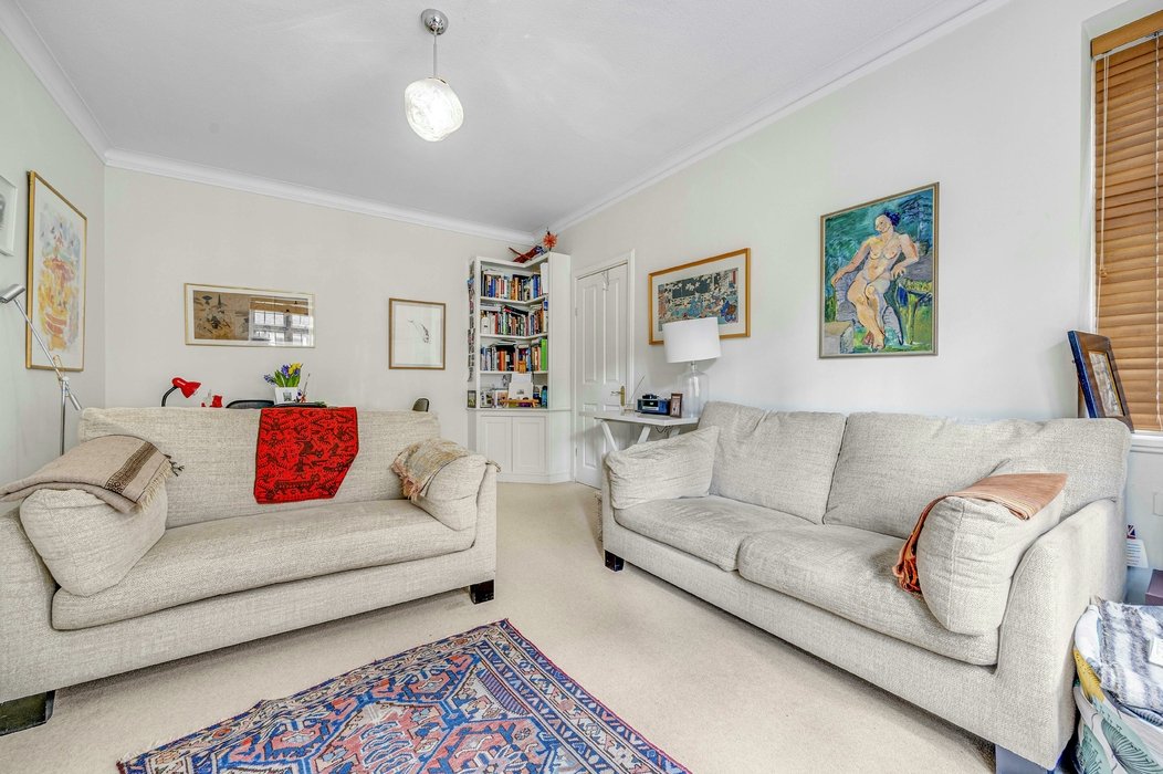 under-offer-clare-court-655-view-5