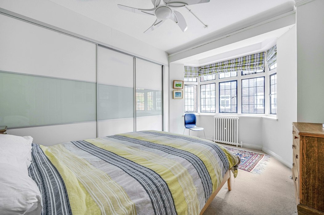 under-offer-clare-court-655-view-3