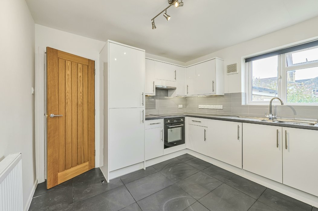 to-let-tuskar-street-665-view-11